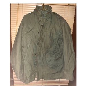 Vintage Vietnam era USA M-65 Field Jacket insulate Winfield Offers considered